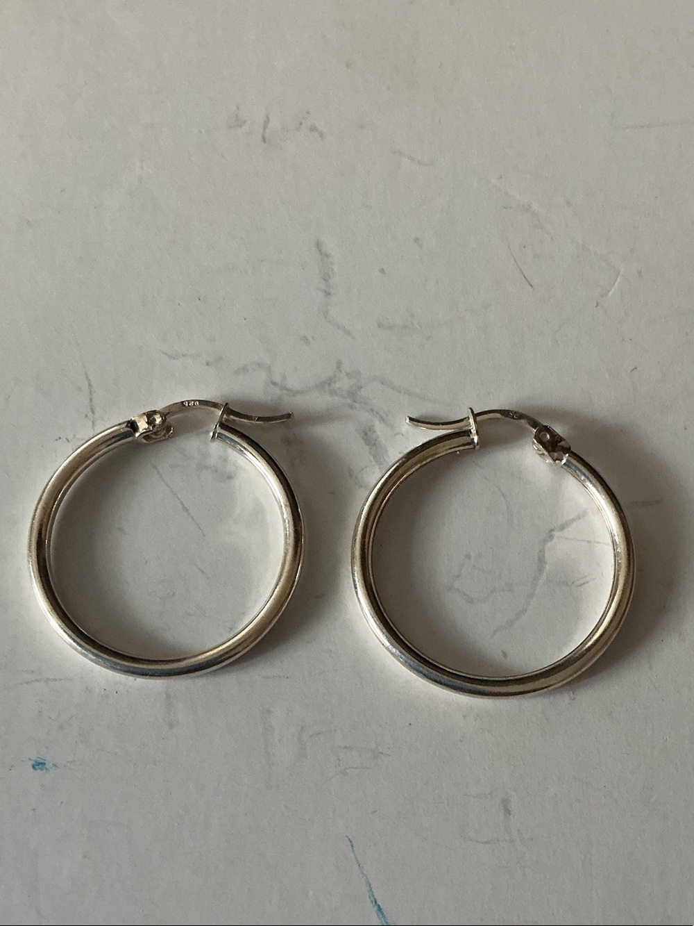 Classic Silver Hoop Earrings - Timeless Women's Jewelry
